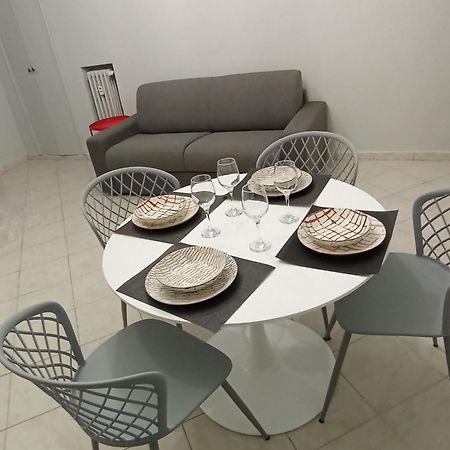 Confort Ed Eleganza A Porta Palazzo Турин Экстерьер фото