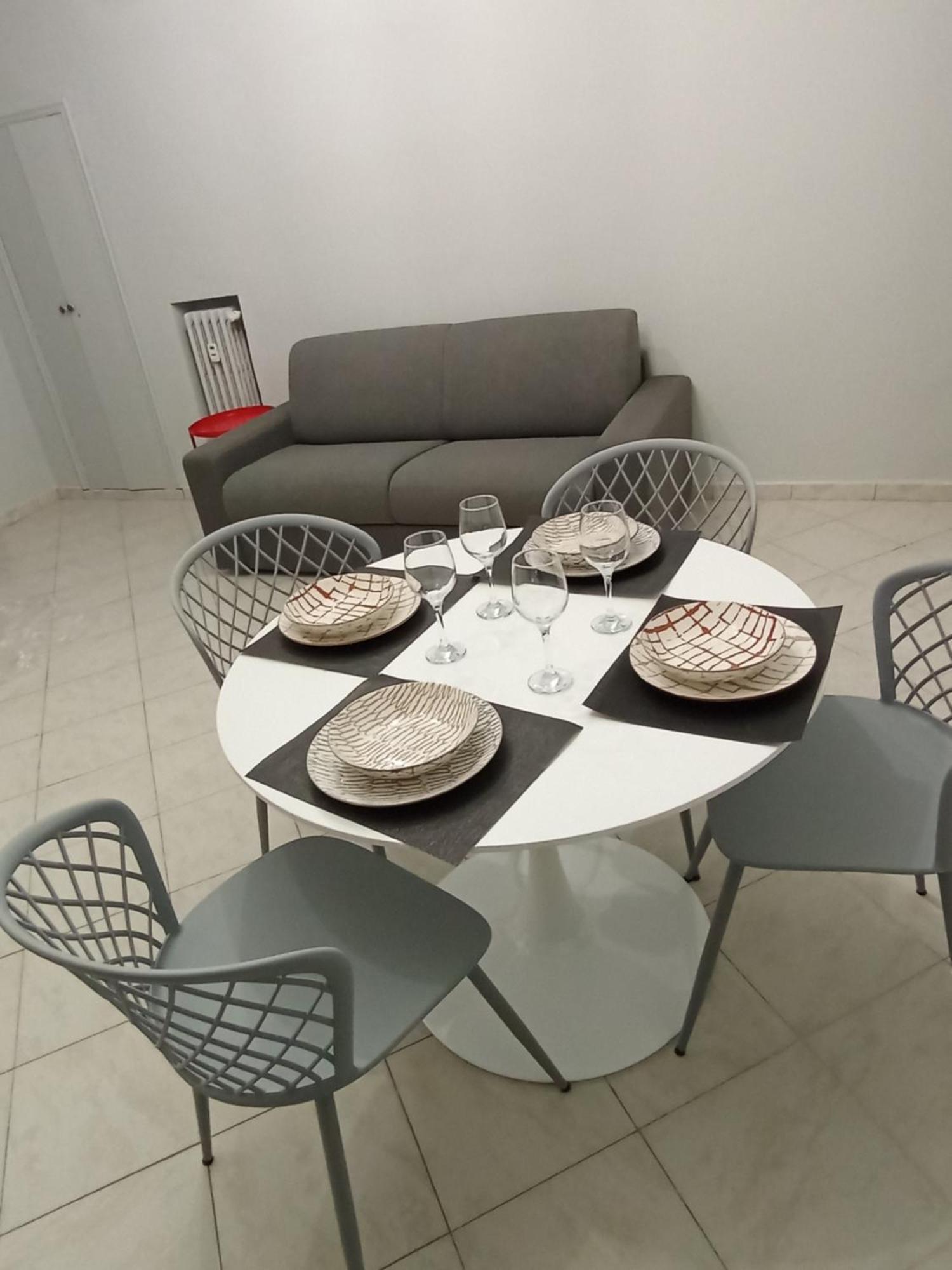 Confort Ed Eleganza A Porta Palazzo Турин Экстерьер фото