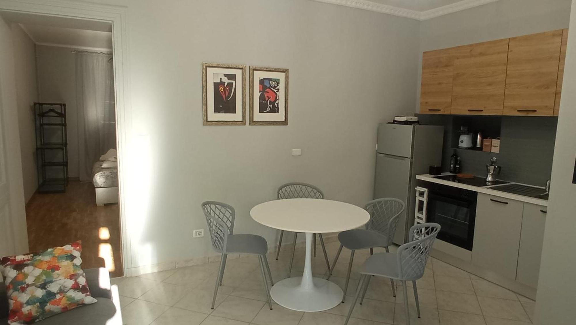 Confort Ed Eleganza A Porta Palazzo Турин Экстерьер фото